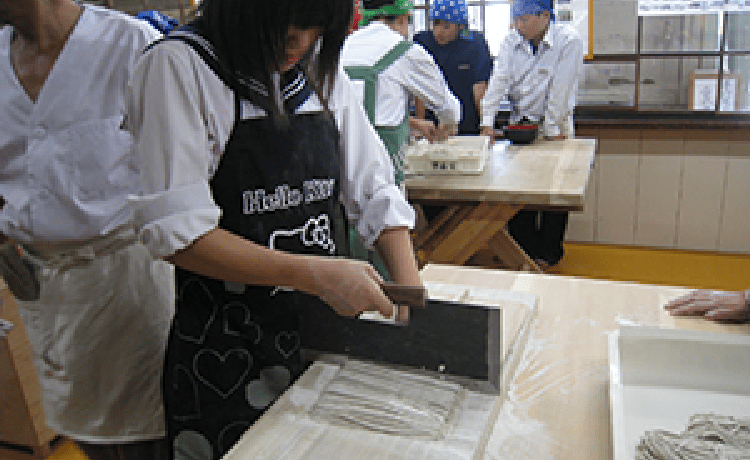 そば打ち体験イメージ写真