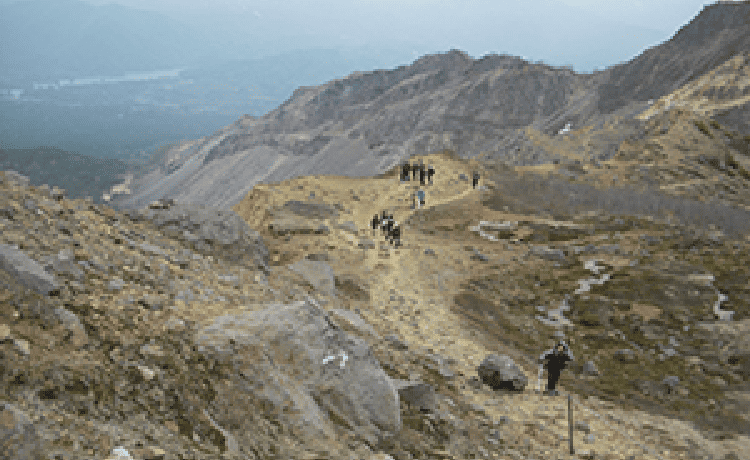 磐梯山トレッキングイメージ写真