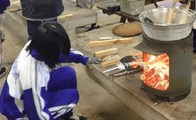 野外炊飯イメージ写真