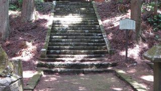 麓山神社左右大臣