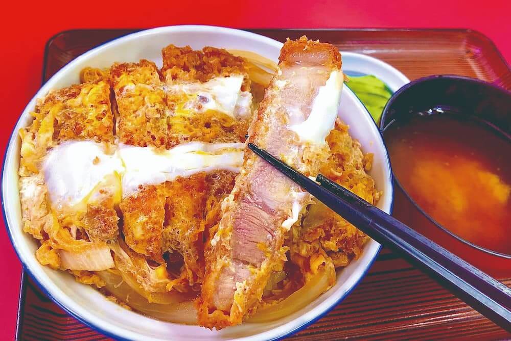 小西食堂のカツ丼